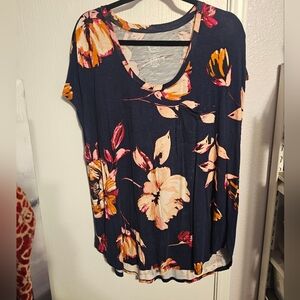 Floral Print Women's Short Sleeve Top